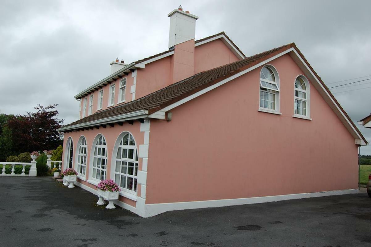 Bed & Breakfast Ballingowan House 3*